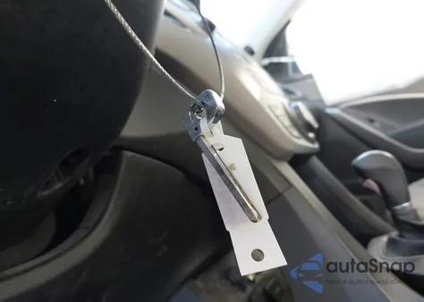 2015 Hyundai Santa Fe Sport 2.4L from USA, damaged, VIN 5XYZU3LB9FG256067